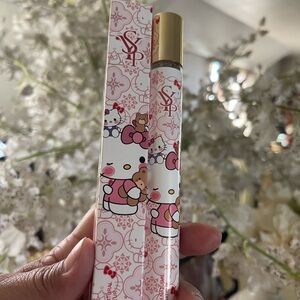 Hello Kitty Perfume travel spray with Gold Cap